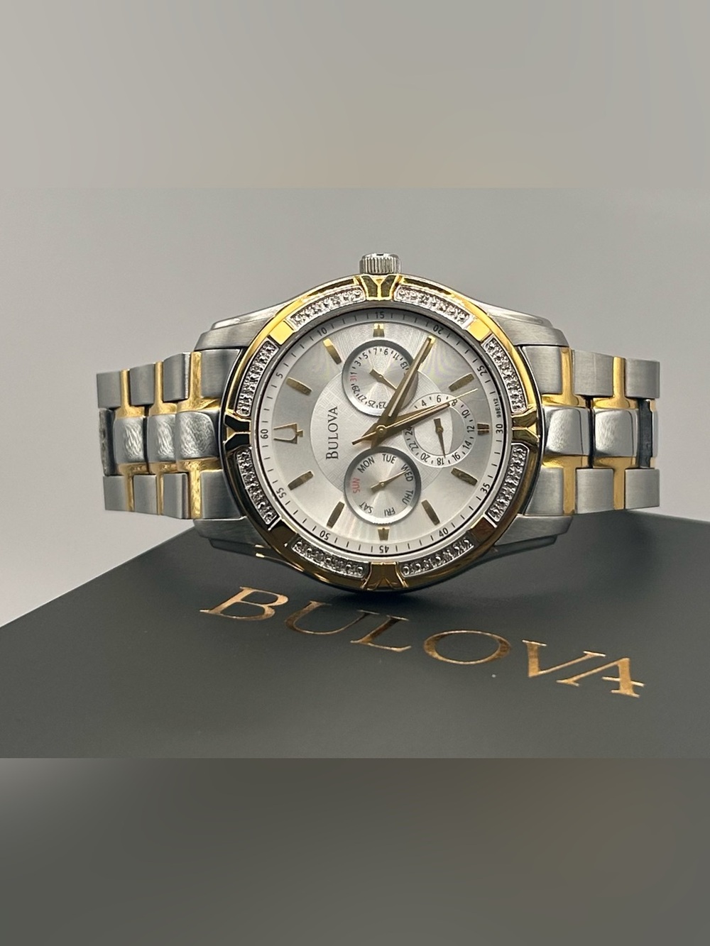 Bulova Diamond Collection Men’s Two Tone Bracelet Silver Dial Quartz 42mm Watch